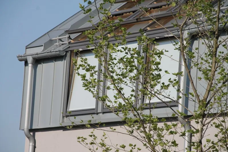 dach położony Łupkiem przez firmę Raf-dach